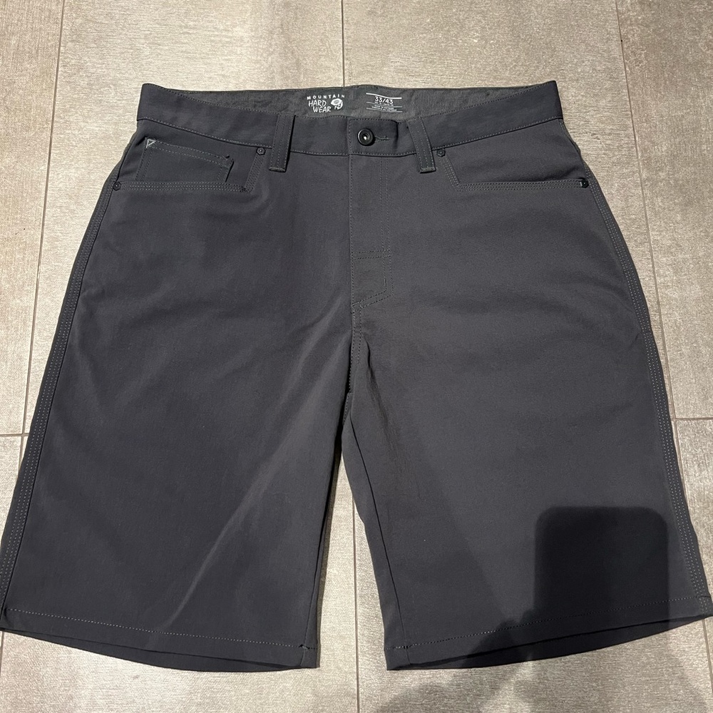 Mountain Hardwear men’s shorts!